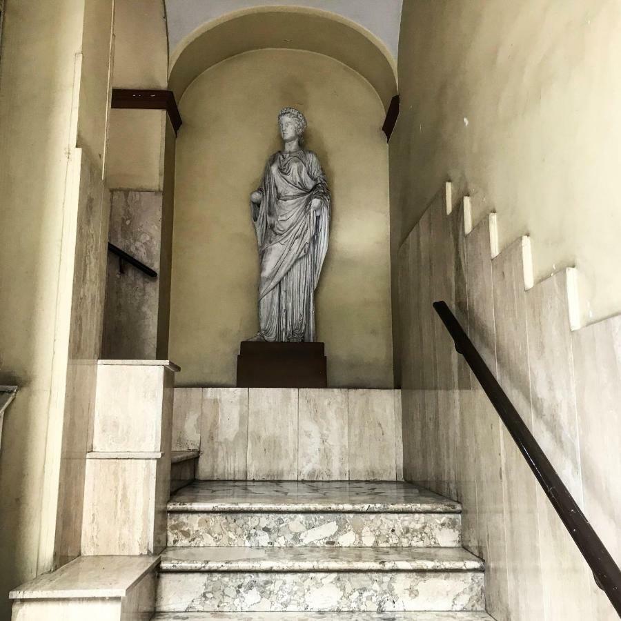 St. Teresa Museum Suites Napoli Esterno foto